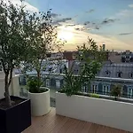 150M2 Apartment And A 45M2 Terrace At 8Th Floor With Air Conditioning