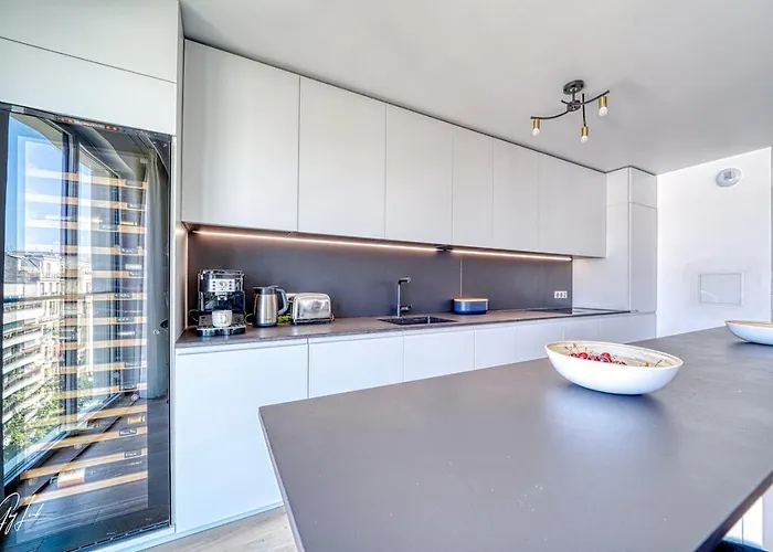 150M2 Apartment And A 45M2 Terrace At 8Th Floor With Air Conditioning