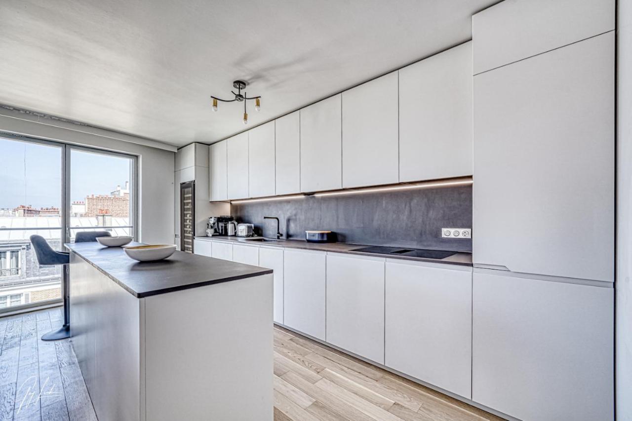 Appartamento 150m2 And A 45m2 Terrace At 8th Floor With Air Conditioning *