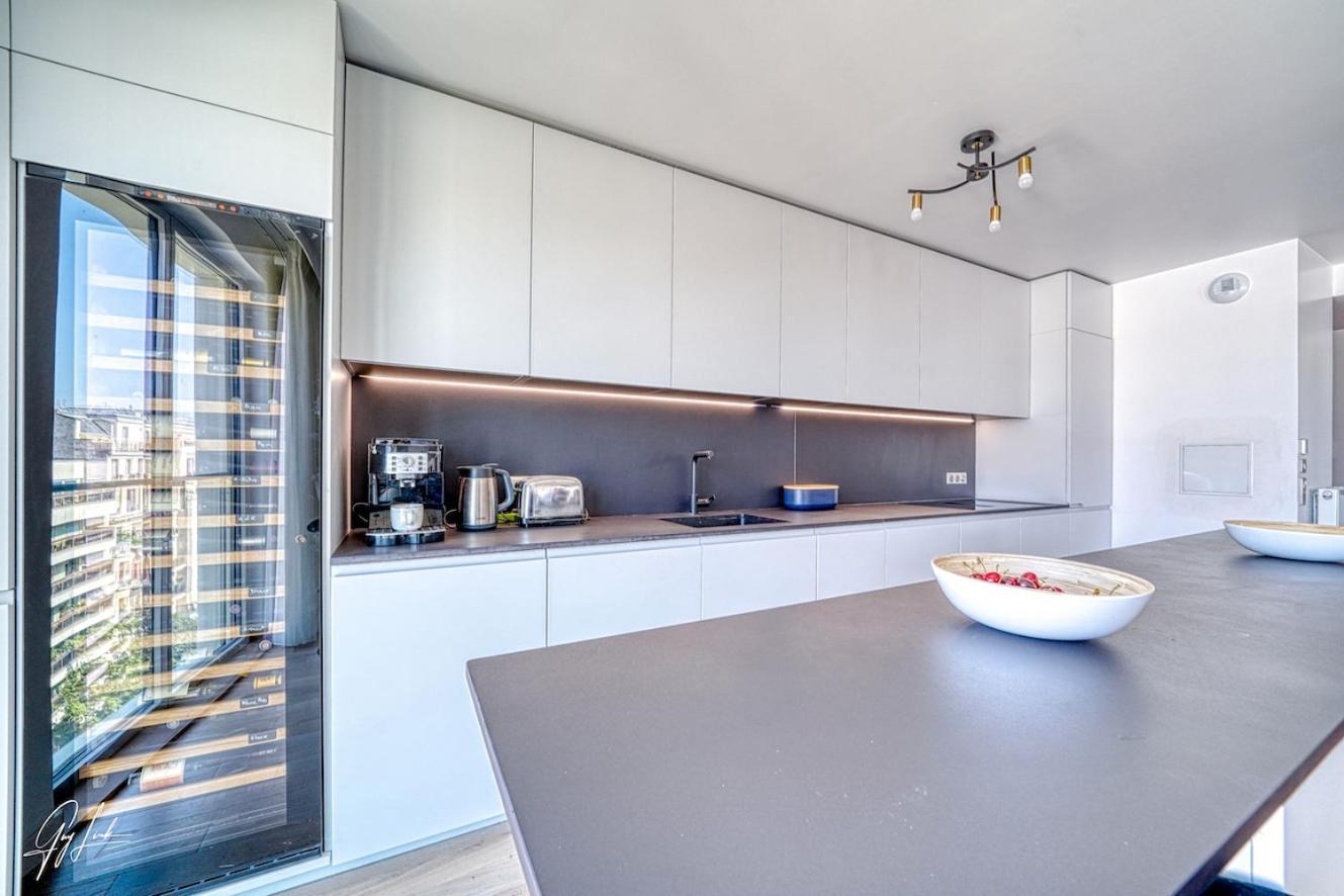 150m2 And A 45m2 Terrace At 8th Floor With Air Conditioning * Parigi